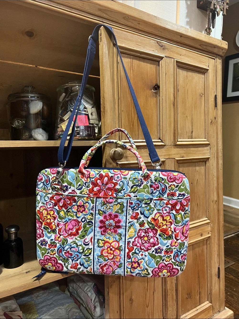 Vera Bradley 17” Laptop Bag in Retired Hope Garden Pattern